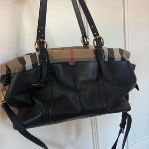 Burberry Black and Tan Shoulder Bag